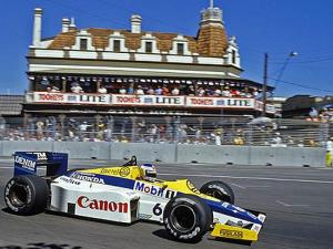 Keke Rosberg takes the Williams FW10-Honda around the Adelaide circuit. Photo: LAT Photographic/Williams