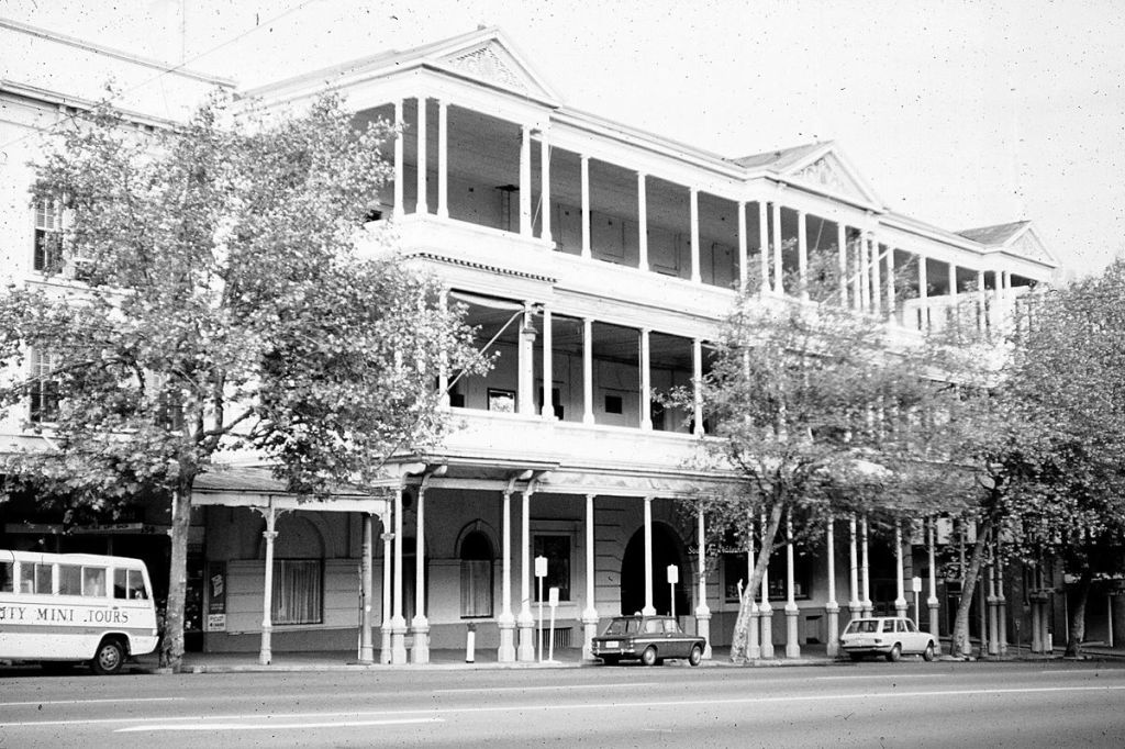 Photo courtesy Frank Hall. The South Australian Hotel, just before it was demolished in