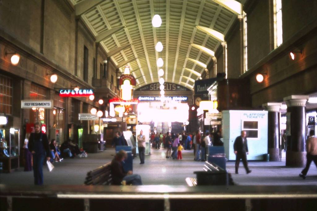 Photo from Norm Bridge. The interior of the Railway Station! It was always such a thriving hive of activity with people dashing to catch a train or people arriving and scurrying up the stairs into the city