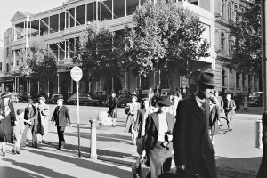 Photo from the State Library of SA. The South Australian Hotel at the very height of its fame. Photo by Max Dupain, taken in the early 1950s